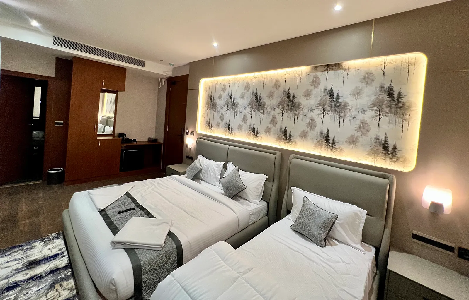 DHISHA Hotel
